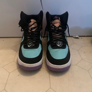 Air Force 1 high smiley face